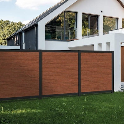 Freedom Ready-to-Assemble Coventry Scallop 4-ft H x 6-ft W White Vinyl Fence Panel