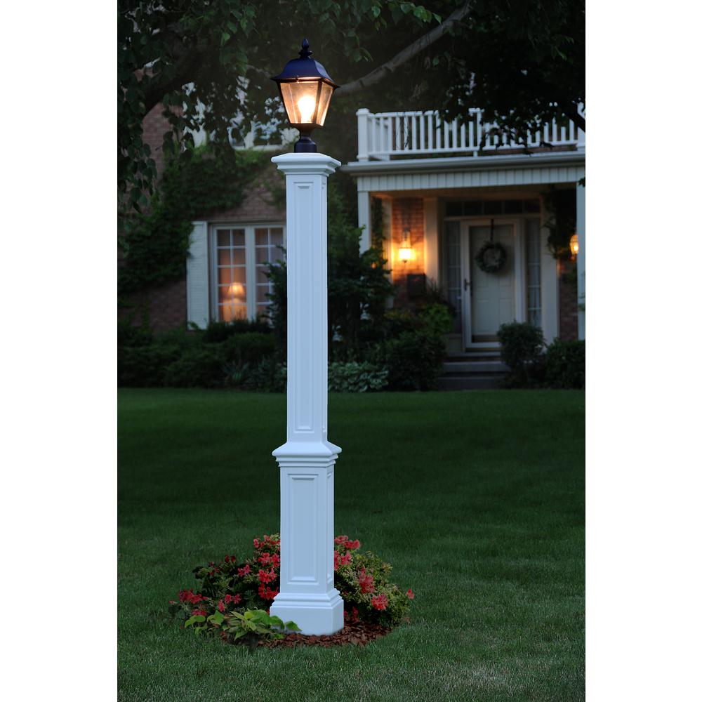 Mayne Signature Lamp Post WH with Mount