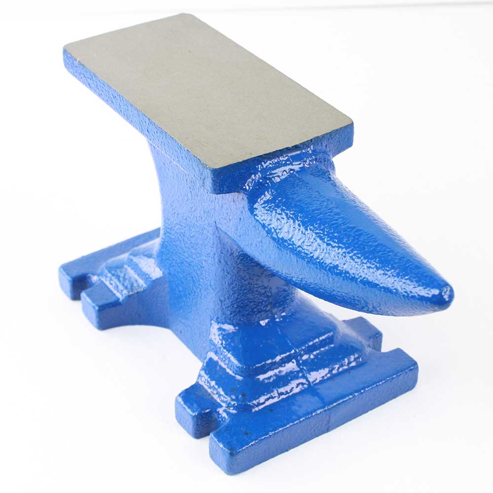 11 Lb. Rugged Cast Iron Anvil