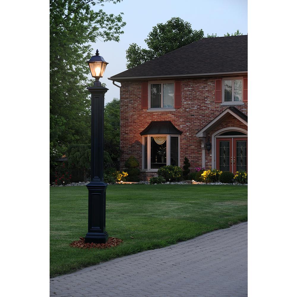 Mayne Signature Black Lamp Post with Mount